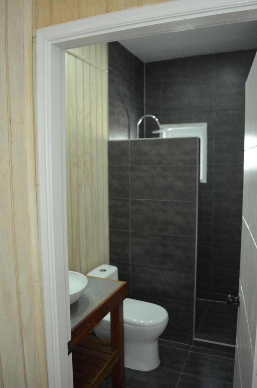 Hotel Nueve Rios Вальдивия Экстерьер фото
